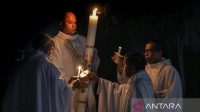 Ritus-Cahaya-Malam-Paskah-110420-par-2