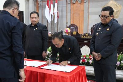 Penandatanganan kesepakatan bersama perubahan KUA dan PPAS TA 2025
