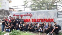 Peninjauan pembangunan Singasana Skate Park di Lapangan Kediri, Tabanan