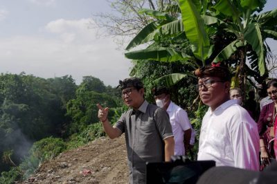 Bupati Badung tinjau TPST Desa Adat Kapal