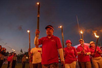 Pawai obor dalam rangka memeriahkan HUT ke-80 RI.