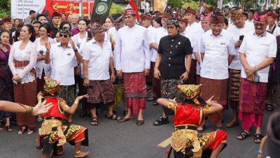 Wakil Gubernur Giri Prasta menghadiri sekaligus membuka secara resmi Buleleng Festival 2025