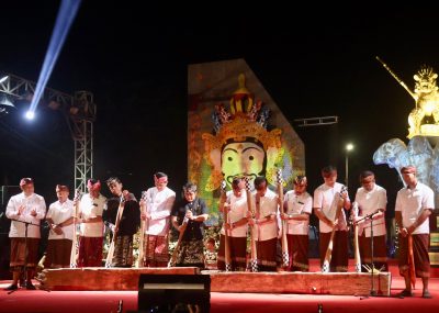 Pembukaan Buleleng Festival (Bulfest) 2025 yang ditandai dengan prosesi Ngoncang