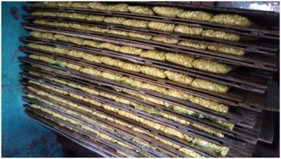Proses pembuatan tempe tradisional milik Hairudin