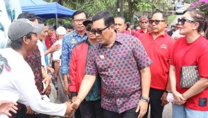 Bupati Sanjaya bersama para jajaran meninjau langsung lokasi bencana akibat cuaca ekstrem yang terjadi di wilayah Desa Sanggulan, Desa Banjar Anyar, Kediri, Tabanan