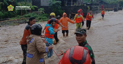 Pemkab Gianyar tetapkan Status Tanggap Darurat Hidrometeorologi di wilayah Kabupaten Gianyar untuk periode 10 -17 September 2025.