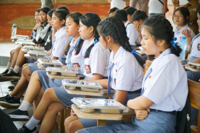 Launching program Makan Bergizi Gratis di SMK N 4 Bangli