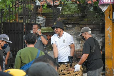 Berbagai Elemen Terus Bergerak Bersihkan Sampah Sisa Banjir di Denpasar