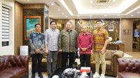 Menko Airlangga Hartarto Apresiasi Upaya Cepat Koster Tangani Banjir dan Korban,