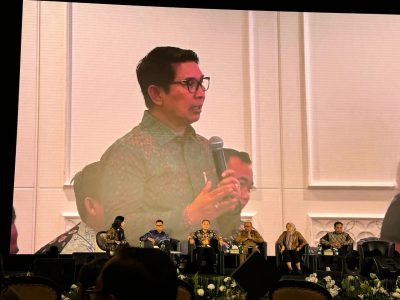 Bupati Adi Arnawa saat menghadiri Rakor Nasional Pengelolaan Sampah Menjadi Energi (Waste to Energy)