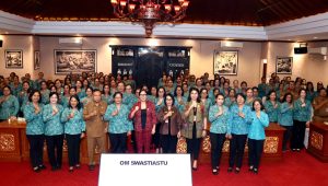 Gencarkan Sosialisasi PSBS, Ny. Rai Wahyuni Tegaskan Pengelolaan Sampah Dimulai dari Rumah Sendiri