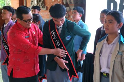 571351004_1229224932567291_3697056307282996090_n Hari Sumpah Pemuda, Bupati Sanjaya Kukuhkan Ketua OSIS Se-Kabupaten Tabanan