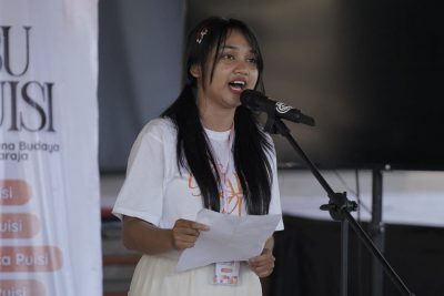 Melalui "Rabu Puisi", Komunitas Mahima Perkenalkan Singaraja Sebagai Kota Kelahiran Puisi Indonesia Pertama di Bali