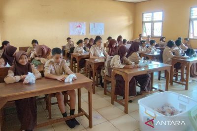 Hidangan MBG jadi salah satu motivasi sekolah siswa di NTT