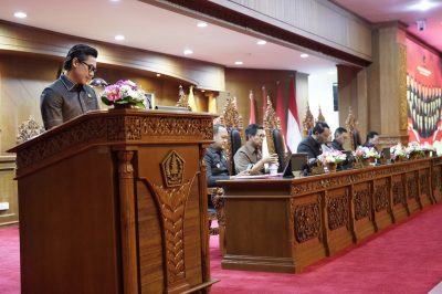 Rapat Paripurna Lanjutan DPRD Badung, Pemandangan Umum Tiga Fraksi