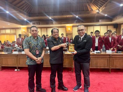 Ketua Komisi II DPRD Badung Made Sada Terima Kunjungan Universitas Slamet Riyadi Surakarta