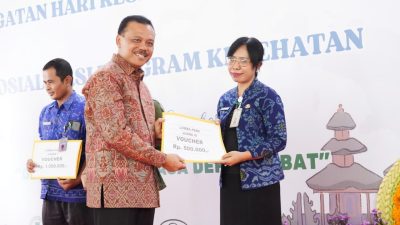 Hadiri Peringatan HKN, Sekda Dewa Indra Minta Tenaga Kesehatan Asah Pengetahuan dan Pengalaman