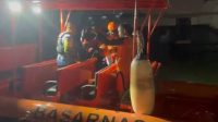 Basarnas evakuasi korban cuaca ekstrem saat melaut di Nusa Dua