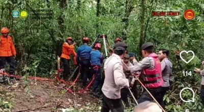 Tim SAR Gabungan Evakuasi Remaja 13 Tahun di Bawah Jembatan Tukad Ngongkong Badung