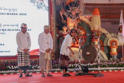 Pasamuan Agung MDA Bali 2025, Gubernur Koster: Desa Adat Harus Jadi Nomor Satu dan Bertahan Sepanjang Zaman