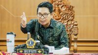 Bupati Adi Arnawa Rancang Program Beasiswa SMA dan S1 untuk Anak Petani