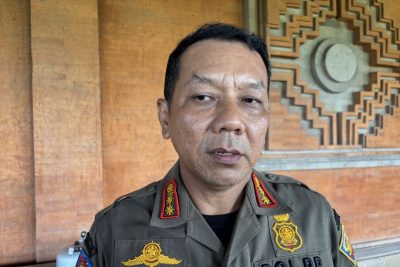 Satpol PP Bali Siapkan Teguran Kedua untuk Investor Lift Kaca di Pantai Kelingking