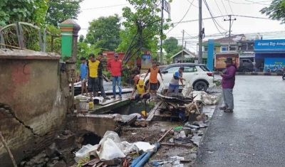 Pemkot Makassar Tertibkan Lapak Ternak di Trotoar yang sudah Berjualan 34 Tahun