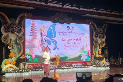 Pemprov Bali Tegaskan Kewajiban Aksara Bali pada Papan Nama Usaha