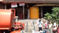 Pastikan Kebutuhan Warga Terpenuhi, Pemkab Buleleng Distribusikan Air Bersih ke Wilayah Terdampak Banjir