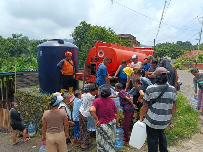 Gerak Cepat! Pemkab Buleleng Bentuk Posko Terpadu dan Salurkan Bantuan ke Wilayah Terdampak Bencana