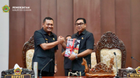 Sidang Paripurna DPRD Gianyar, Bupati Mahayastra Sampaikan LKPJ Tahun Anggaran 2025