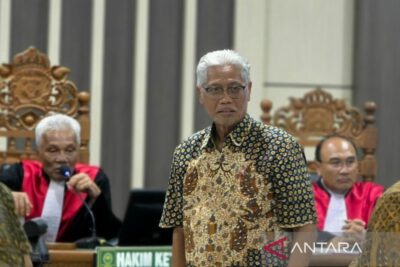 Mantan Dirut Bank Jateng dituntut 10 tahun dalam kasus korupsi Sritex