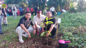 Jaga Bumi, Pemkab Gianyar Tanam 300 Pohon