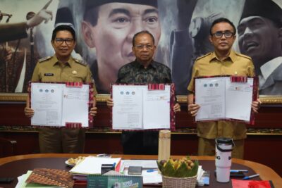 Wali Kota Jaya Negara Tandatangani PKS Pembangunan PSEL Denpasar Raya