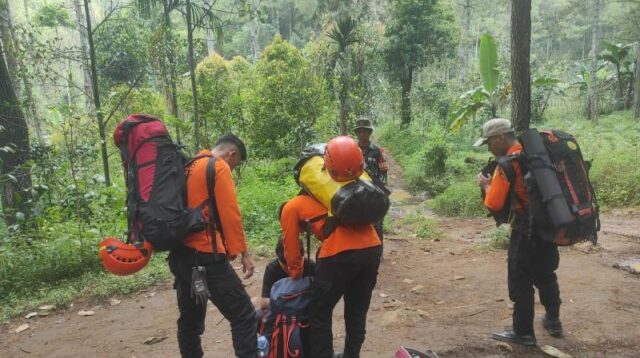 Tim SAR cari mahasiswa ITB hilang di Gunung Puntang Bandung