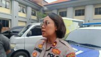 1001392908 Polisi dalami motif manusia silver todong pengendara di Kuta Bali