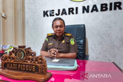 Jaksa perempuan Suku Mee, garam dan terang hukum di Nabire