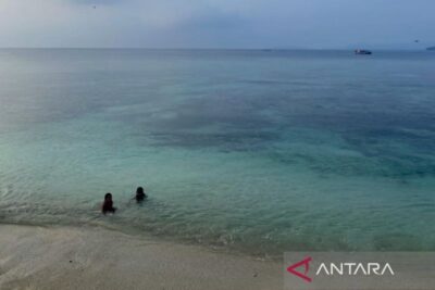 Menikmati keindahan Pulau Pahawang, Lampung