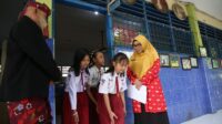 kemis-mlipis4 Kamis Mlipis, ketika bahasa kembali bernapas