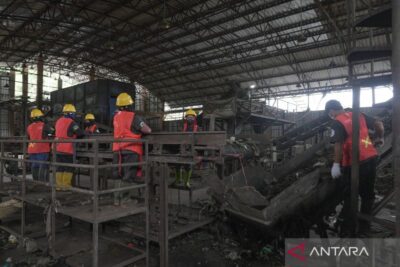 Presiden pun berkunjung ke gunungan sampah