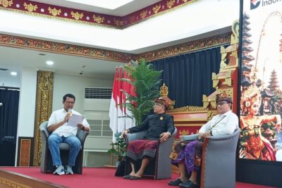 PLN ingatkan jarak aman pemasangan penjor jelang Galungan dan Kuningan