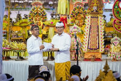 Karya Nyawa Wedana Utama di Ungasan, Bupati Badung Apresiasi Semangat Ngayah
