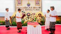 Lantik Direktur Umum Perumda Air Minum Tirta Mangutama 2026-2031