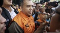 Taktik Silmy Karim dkk peras WNA