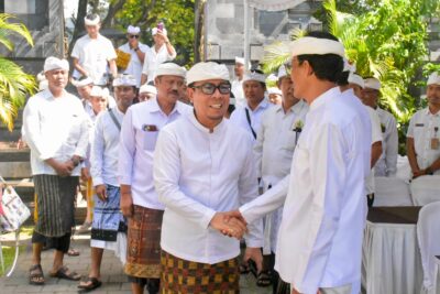 Wawali Arya Wibawa Hadiri Upacara Melaspas Wantilan di Pura Dalem Tegeh Gumi
