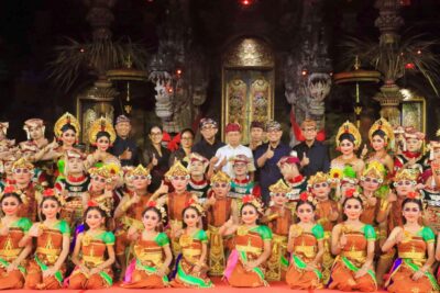 Duta GKA Denpasar Tampil Apik Lewat Dolanan "Upih Jaran" di Panggung Ardha Candra
