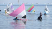 22_menembus-ken-2026-bupati-buleleng-mini-sailboat-tournament-ii-sedot-ribuan-peserta-hingga-luar-bali_2026-07-25-15-03-08 Menembus KEN 2026: Bupati Buleleng Mini Sailboat Tournament II Sedot Ribuan Peserta Hingga Luar Bali