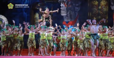 Komunitas seni sanggar Naya art tampil memukau pada pkb xlviii