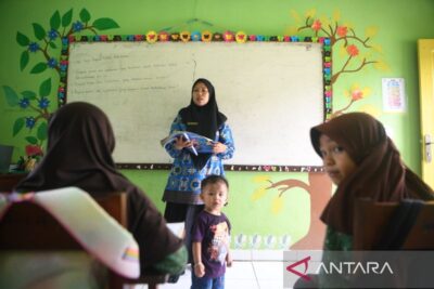 Nur Syakira, guru Sekolah Tapal Batas yang melampaui ruang kelas