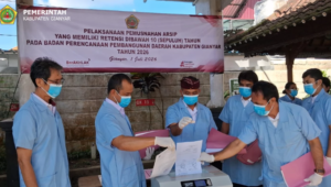 Bappeda Gianyar Musnahkan 5.420 Berkas Arsip, Tertibkan Tata Kelola Kearsipan